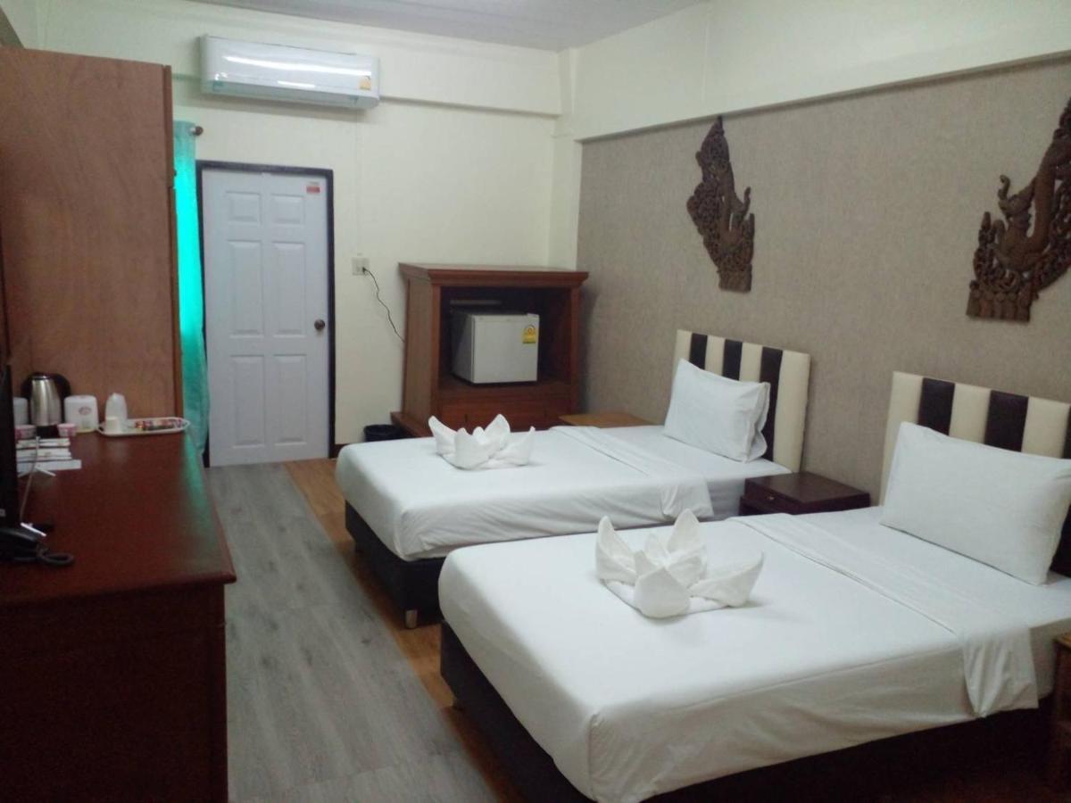 Kim Hotel @ Bangplong Ban Bang Prong Екстериор снимка